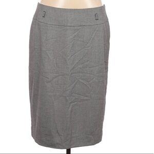 NWT White House Black Market Skirt 💙